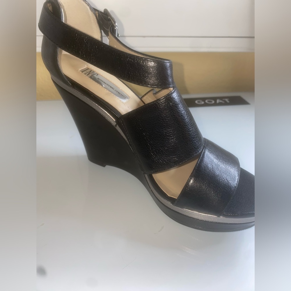 INC Wedges